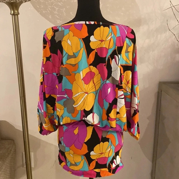 Trina Turk dress size S/P NWOT - Picture 4 of 6